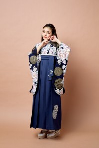 atelierL　流水に雪輪とぼたん　二尺袖/袴